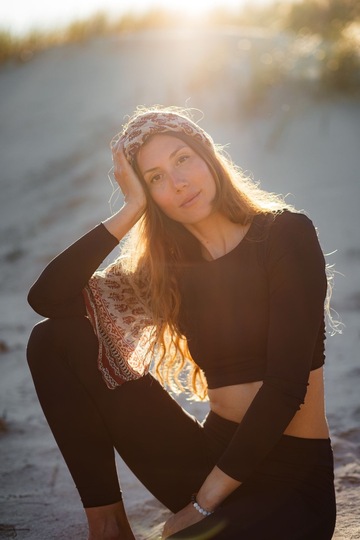Amélie, professeure de yoga Amélie, professeure de yoga